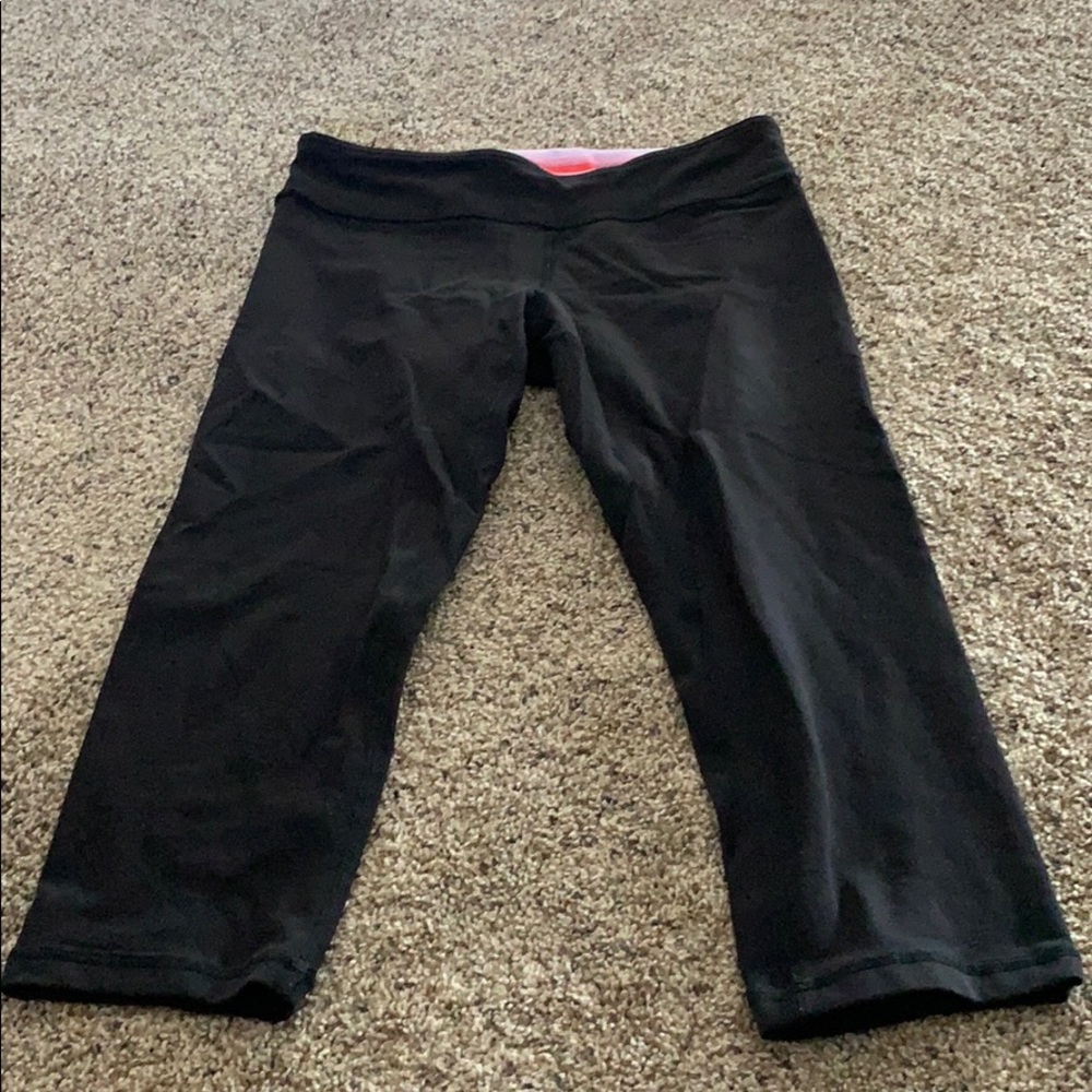 Reversible cropped leggings